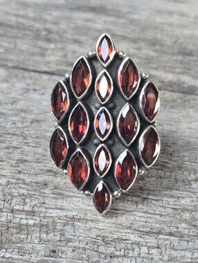 NICKY BUTLER RAJ LIMITED EDITION 925 Sterling Silver Mozambique Garnet Ring NB